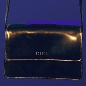 Rosetti faux leather crossbody shoulder bag, bLACK,Pre-owned,Very good condition